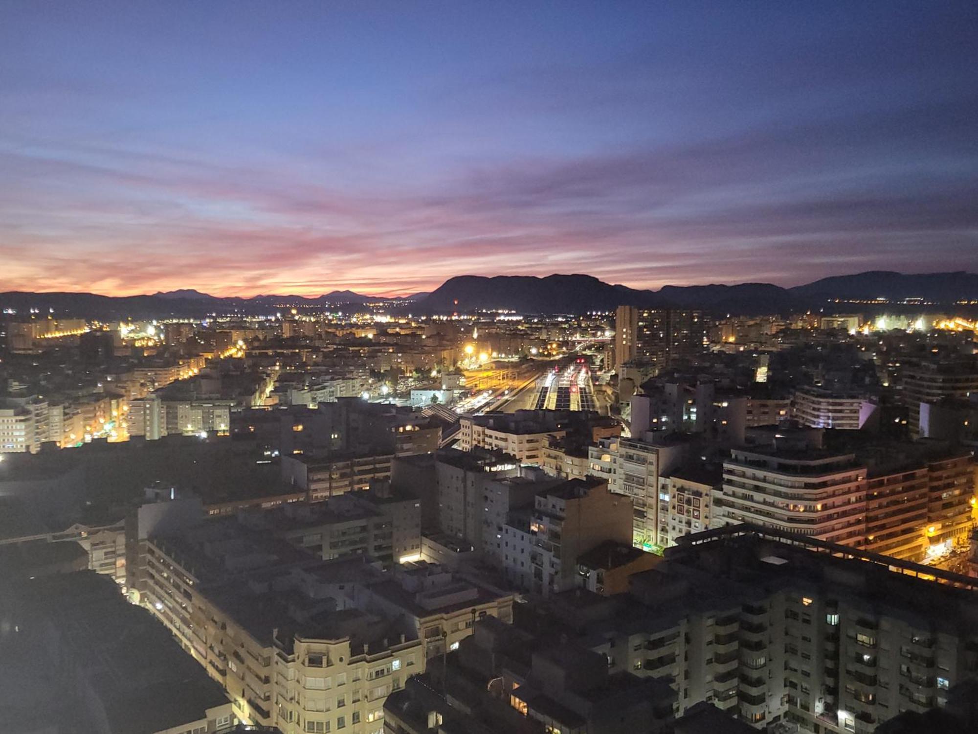 Charming Studio In The Center Of The City Apartamento Pleno Centro De Alicante Extérieur photo